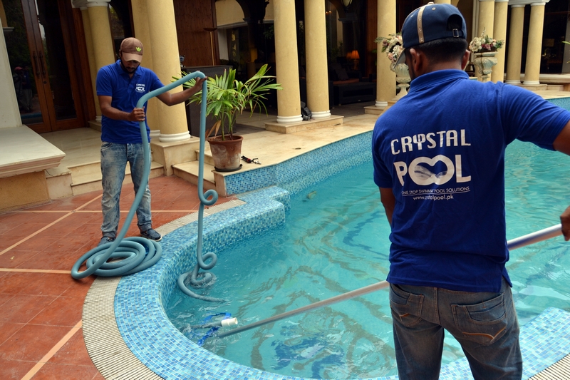 indoor pool maintenance